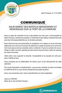 Enlèvement des bateaux abandonnés et remorques sur le port de la commune
